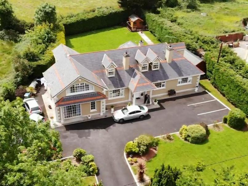 مبيت وإفطار كاستلماين Leabrook House المظهر الخارجي الصورة